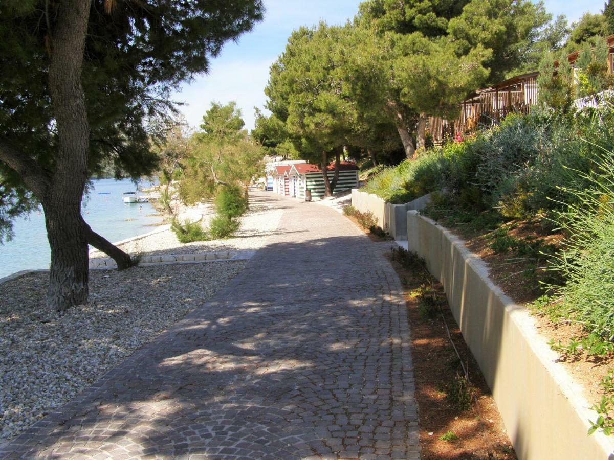 Apartment Reljic Seget Vranjica Esterno foto